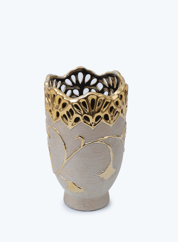 DAY N DAY Flower  ceramic vase Handcraft with Minimalist Design 