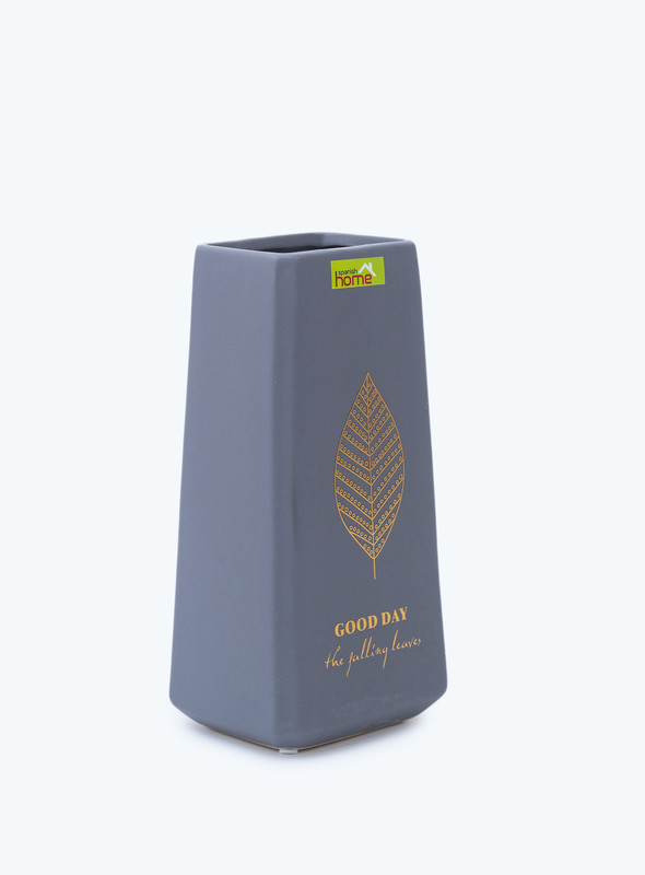 DAY N DAY Flower  ceramic vase Handcraft with Minimalist Design 