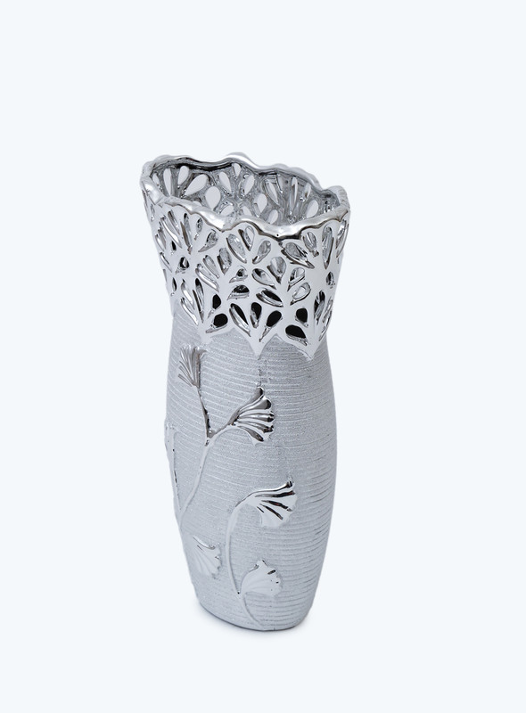 DAY N DAY Flower  ceramic vase Handcraft with Minimalist Design 