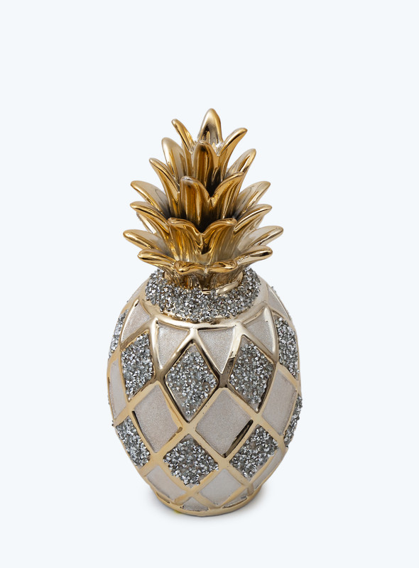 DAY N DAY Flower  ceramic vase Handcraft with Minimalist Design 