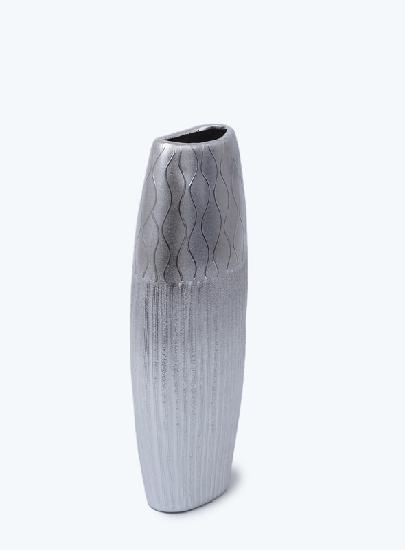 DAY N DAY Flower  ceramic vase Handcraft with Minimalist Design 