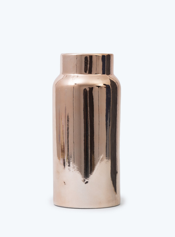 DAY N DAY Flower  ceramic vase Handcraft with Minimalist Design 