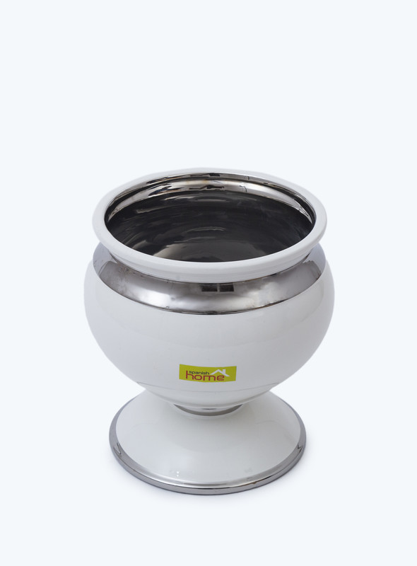 DAY N DAY Flower  ceramic vase Handcraft with Minimalist Design 