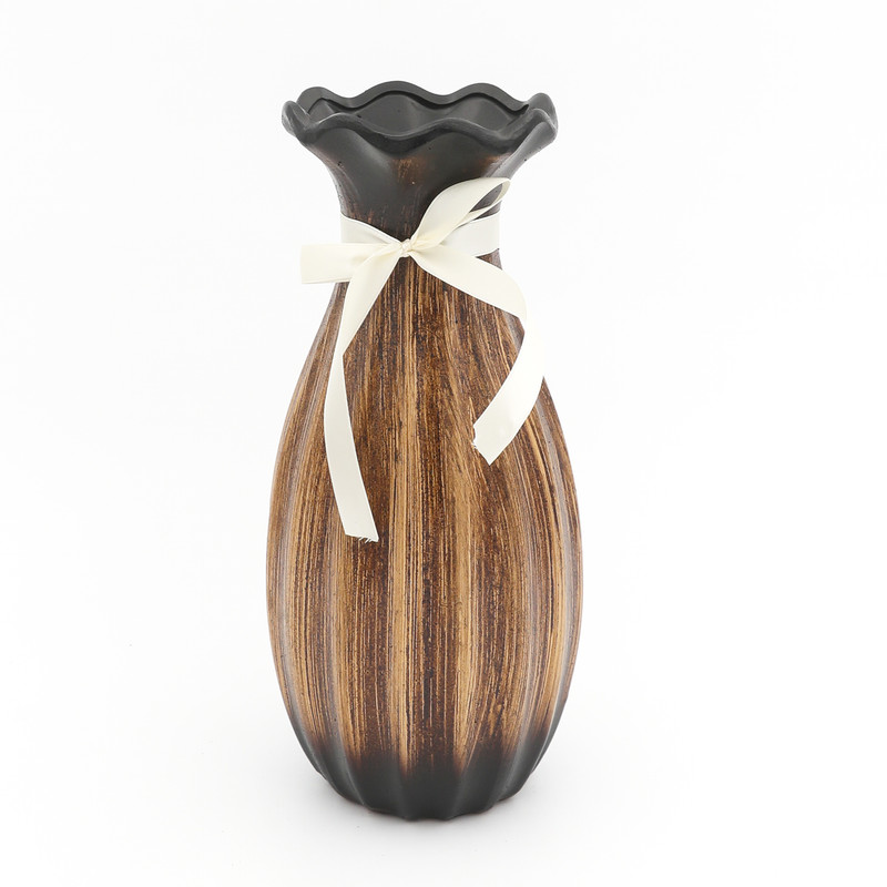 DAY N DAY Flower  ceramic vase   can accent your home or office for the right decor with or without floral or greenery additions 