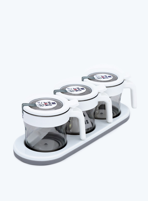 DAY N DAY  SPICES JAR Moulded from high-grade material  WHITE 30*9*10
