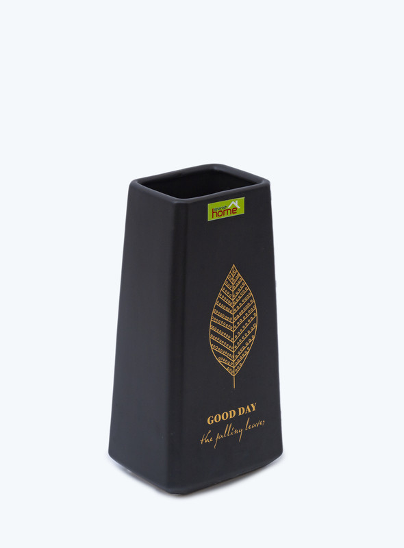 DAY N DAY Flower  ceramic vase Handcraft with Minimalist Design 